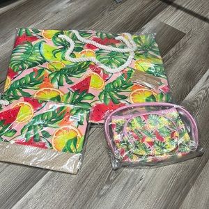 5 piece matching set of Beloved tropical print bags